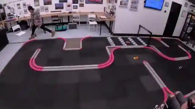 nick-rc-races-mazda-787b-to-second-place-in-mini-z-finale
