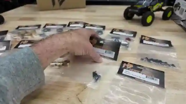 unleash-power-hobby-plus-cr18p-pro-crawler-review