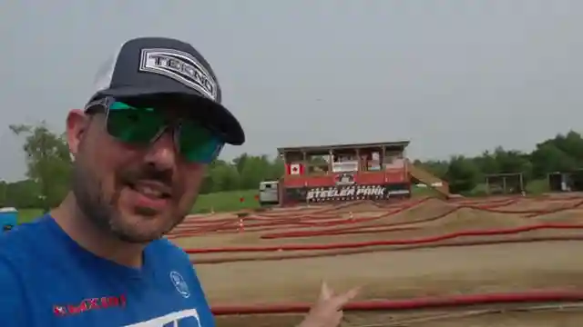 ultimate-rc-racing-experience-400-rc-raceway-overview
