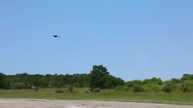 advanced-gps-assisted-scale-rc-helicopter-review-maneuvers-comparisons-and-savings