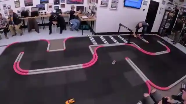 rc-racing-thrills-hobby-hideaway-2025-series-finale-journey