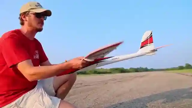 electro-streak-speed-test-reaching-106-mph-and-prop-recommendations