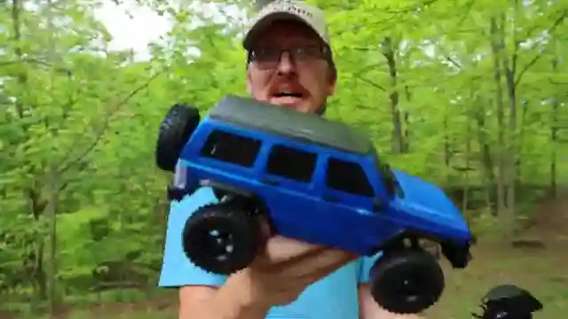 budget-friendly-rc-crawler-review-performance-and-charm