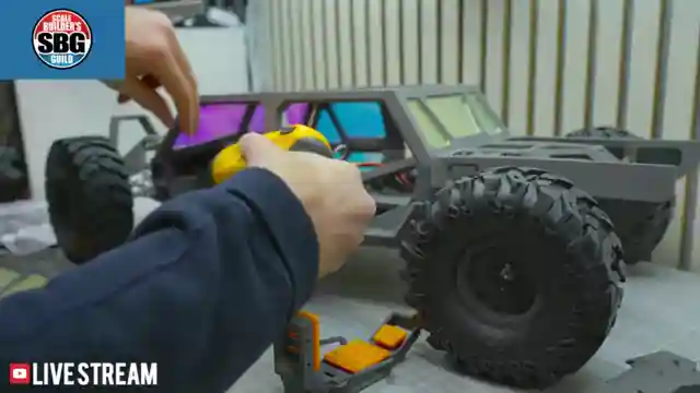 rusty-truck-transformation-rc-modeling-tips-and-primer-choices