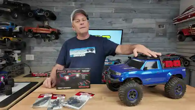 revamping-the-trx4-installing-procale-lights-and-rock-lights
