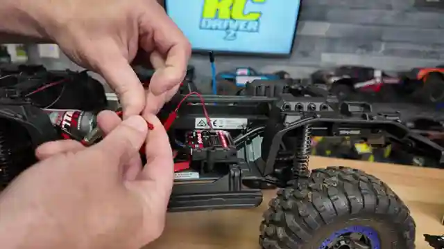 revamping-the-trx4-installing-procale-lights-and-rock-lights