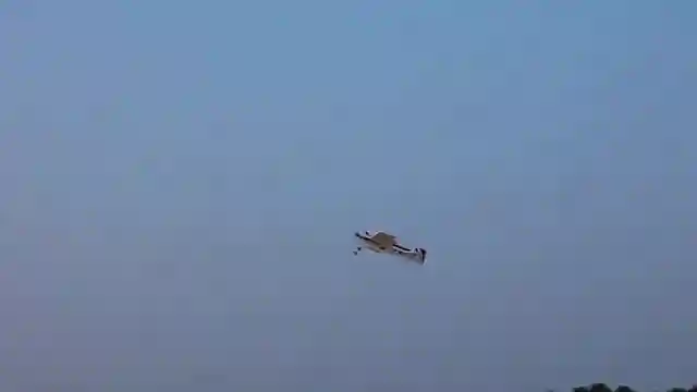 ultimate-rc-airplane-review-easy-to-fly-magic-for-beginners