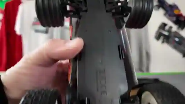 charisma-gt24-st-stadium-truck-brushless-power-and-lipo-upgrade