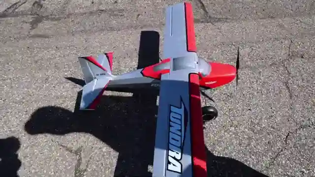 thrilling-maiden-flight-tundra-rc-plane-showcase