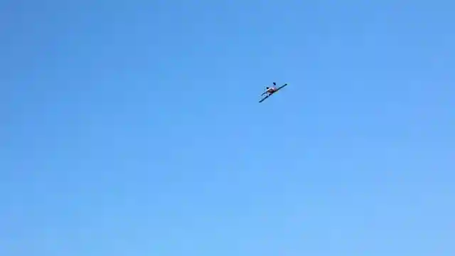 thrilling-maiden-flight-tundra-rc-plane-showcase