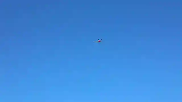 thrilling-maiden-flight-tundra-rc-plane-showcase