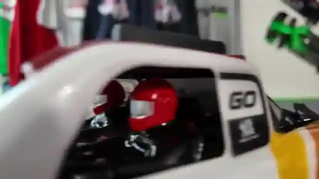 review-mjx-smaller-faster-rally-car-with-updated-features