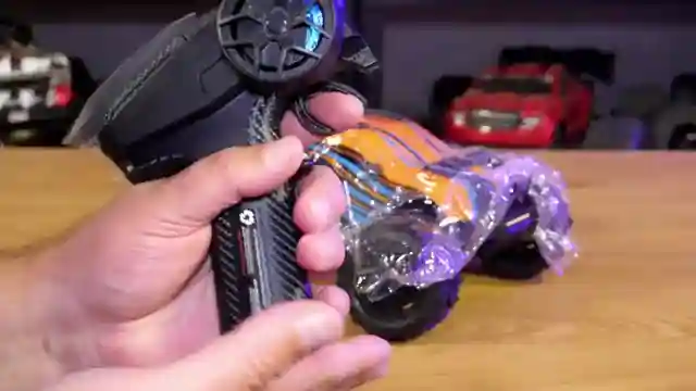 unboxing-zd-racing-mt16-electric-monster-truck-review