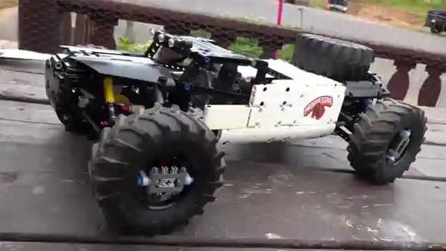 unveiling-the-ultimate-hybrid-truck-buggy-rc-innovation-and-performance
