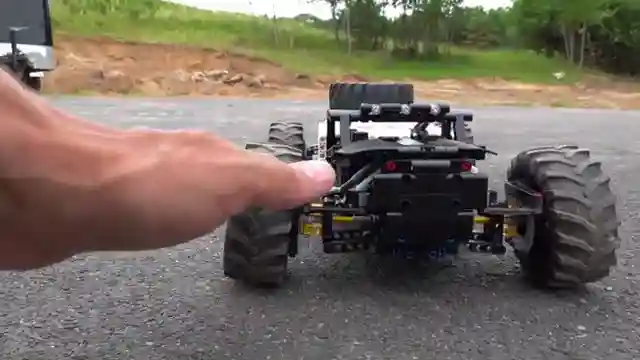 unveiling-the-ultimate-hybrid-truck-buggy-rc-innovation-and-performance