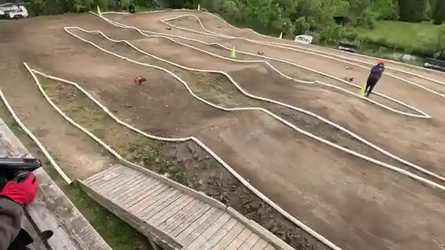 2025-crestwood-rc-raceway-ebuggy-competition-from-b-main-to-victory