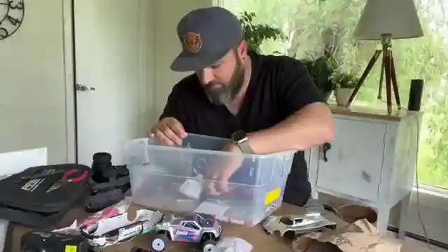 reviving-old-rc-cars-prepping-for-thrilling-races-at-grand-river-rc