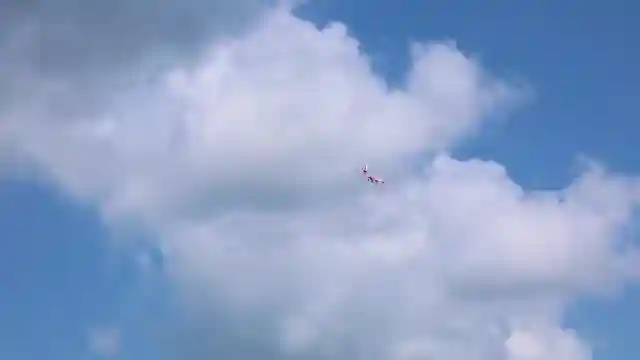 eflight-twin-otter-review-innovative-features-and-flight-performance
