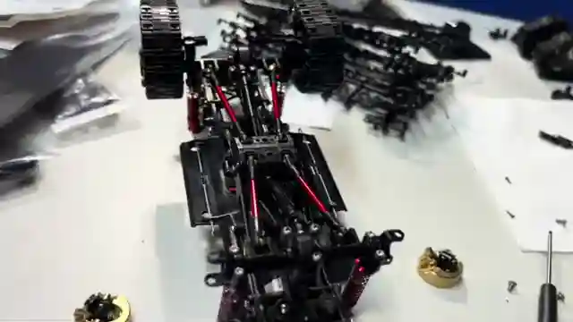 enhancing-performance-installing-katappy-tank-treads-on-kosho-mini-z4x4