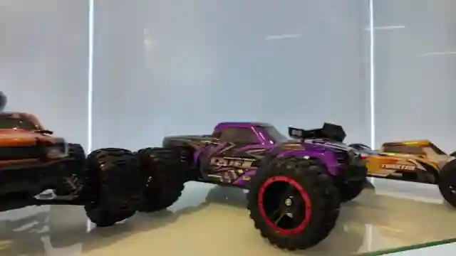 tomley-rc-explores-nuremberg-toy-fair-latest-in-rc-technology