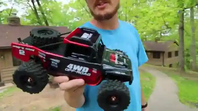hyperg-rc-review-speed-durability-and-performance-for-off-road-adventures