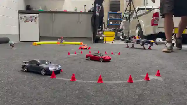 tomley-rc-porsche-911-ultimate-drifting-experience