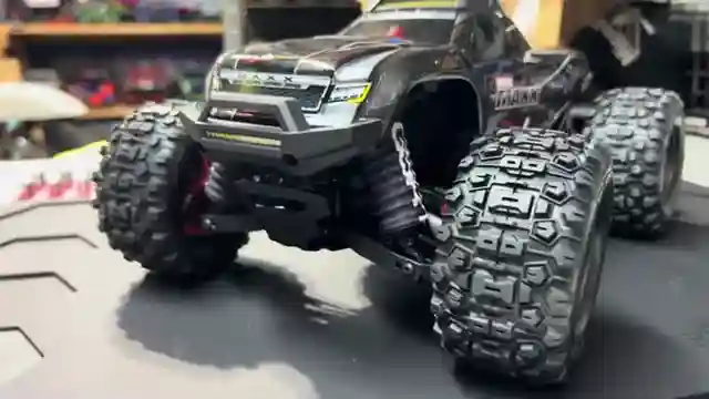 upgrade-your-rc-car-installing-traxxas-steel-drive-shafts