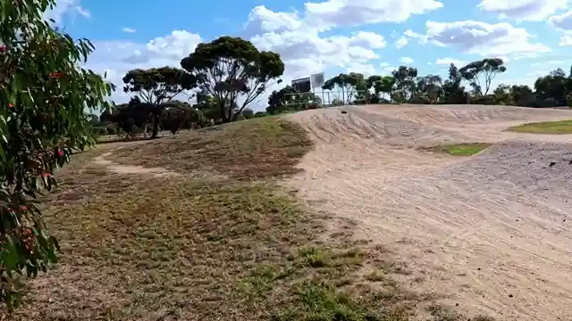 typhen-grom-buggy-speed-durability-and-thrilling-adventures