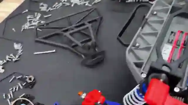 traxxas-monster-build-project-power-packed-rc-thrills