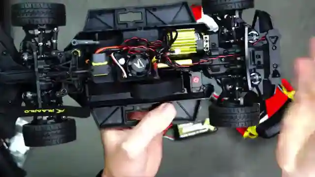 polaro-xts-p12-rally-car-unboxing-and-performance-review