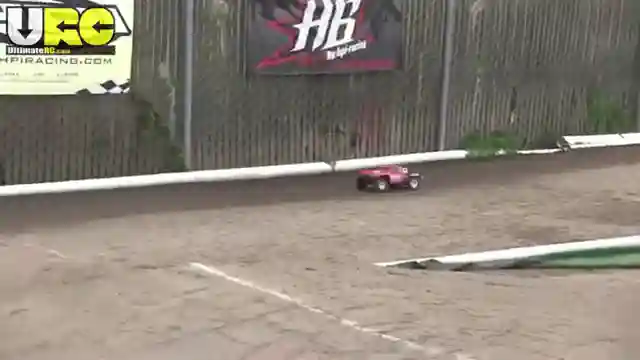 exploring-sociology-in-rc-racing-trends-and-track-surfaces