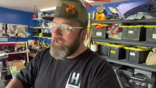 repairing-broken-rc-cars-behind-the-scenes-with-ccxrc