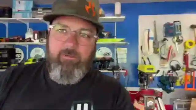 repairing-broken-rc-cars-behind-the-scenes-with-ccxrc