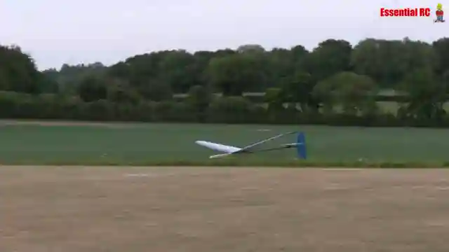flight-test-discus-launch-glider-lull-from-flightpoint-co